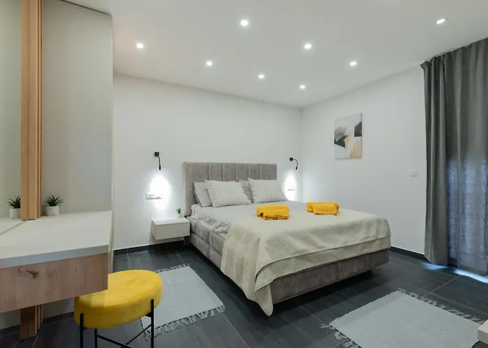 公寓 Apartman Nice 扎达尔